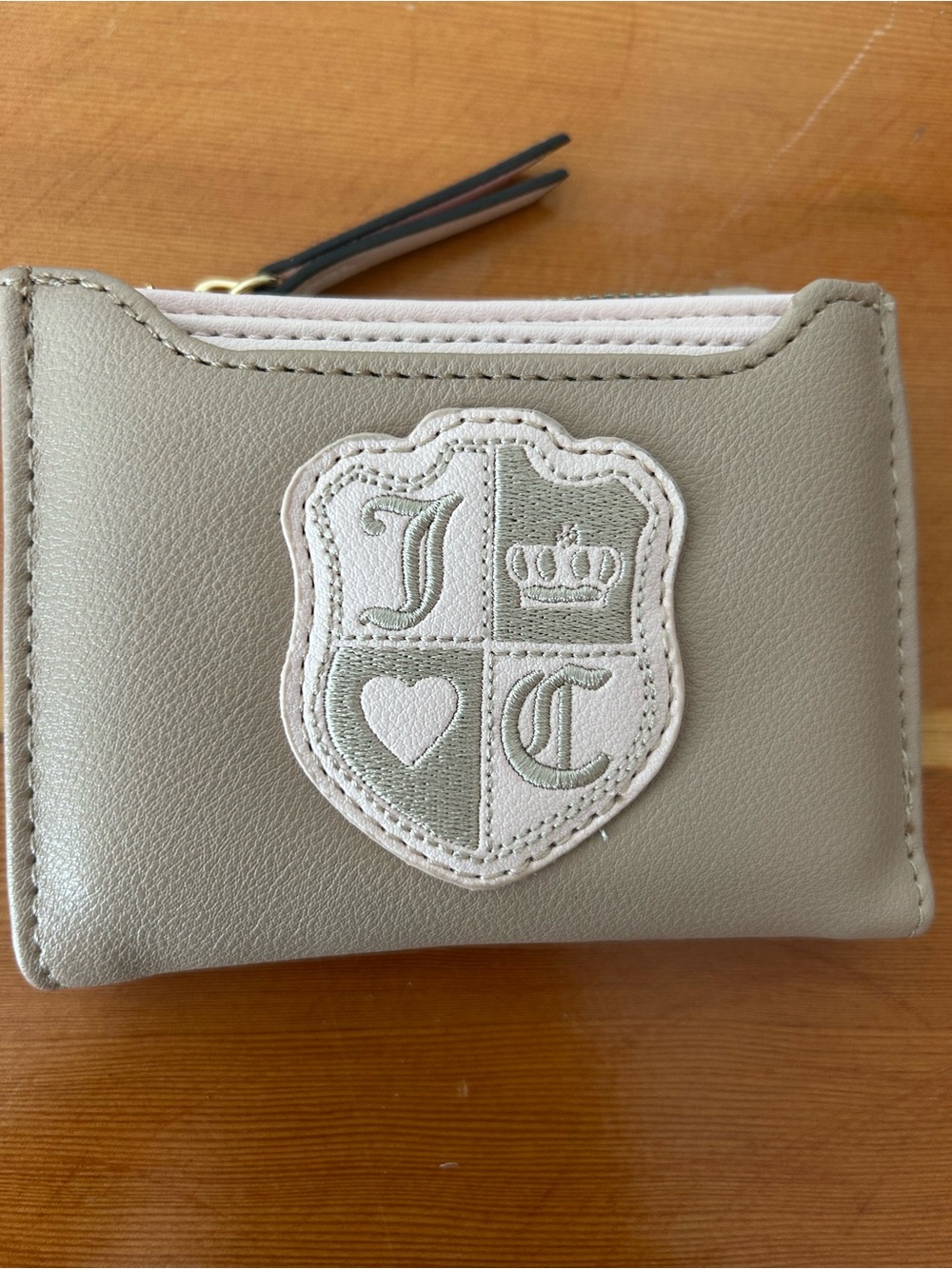 Juicy Couture Beige and Light Pink Small Wallet